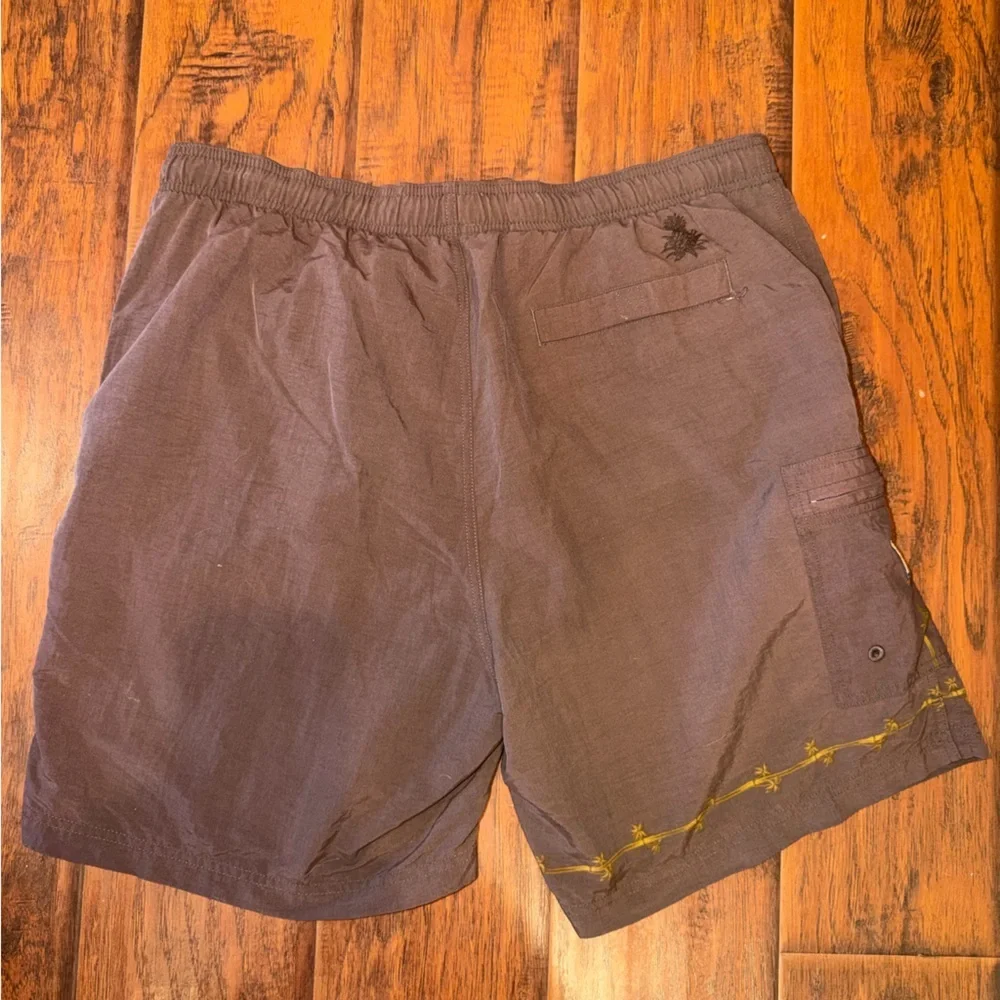 Men’s Tommy Bahama Swim Trunks with Netting size Large